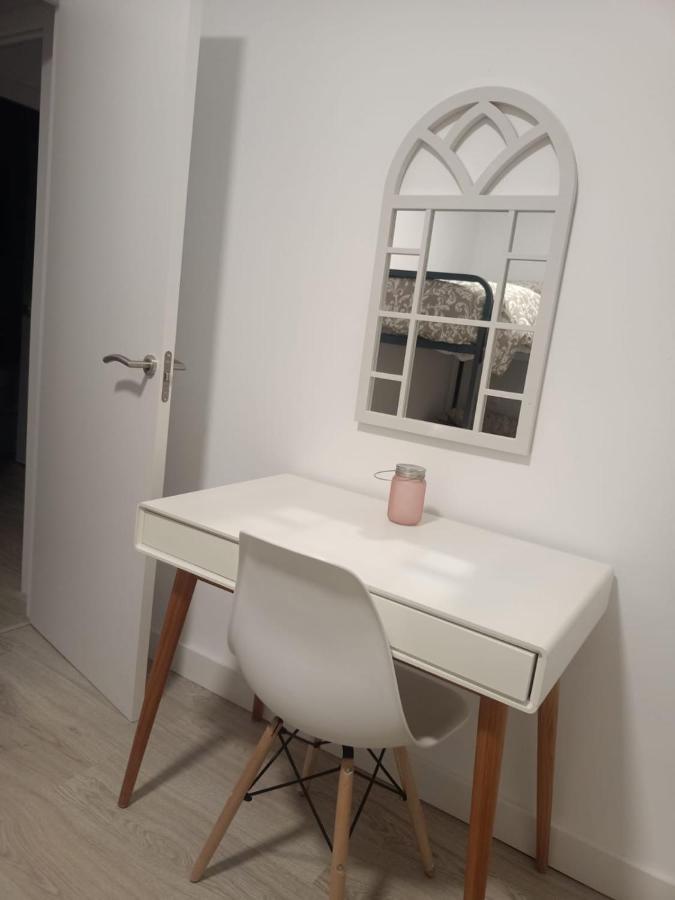 Apartamento—Centro Parking Gratis Grupos Málaga Eksteriør billede